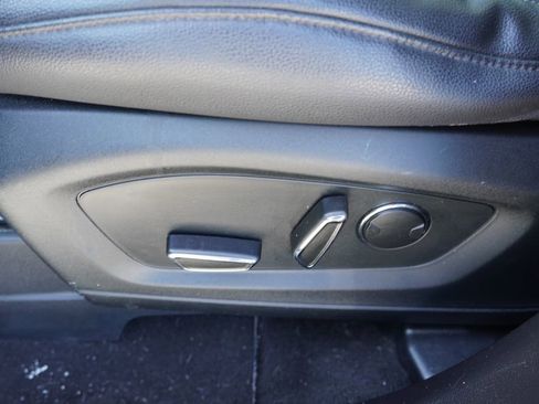 Certified 2020 Ford Explorer Limited image 27