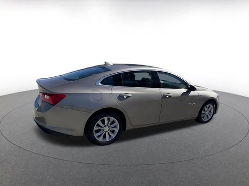 Used 2024 Chevrolet Malibu LT image 15