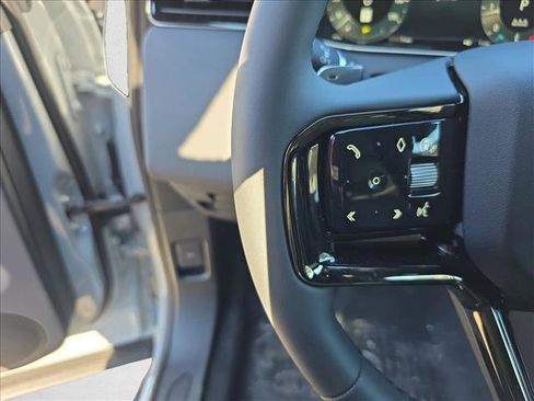 New 2026 Land Rover Range Rover Evoque S image 17