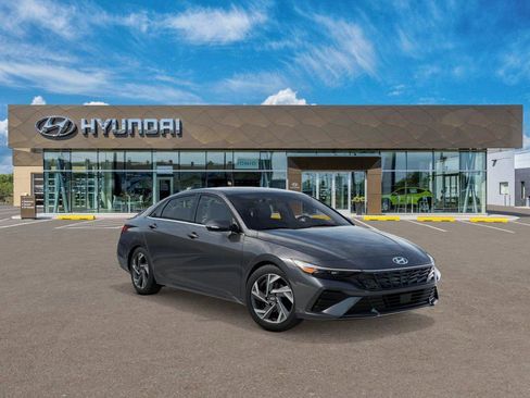 New 2026 Hyundai Elantra Limited image 2