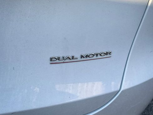 Used 2022 Tesla Model Y Performance image 13