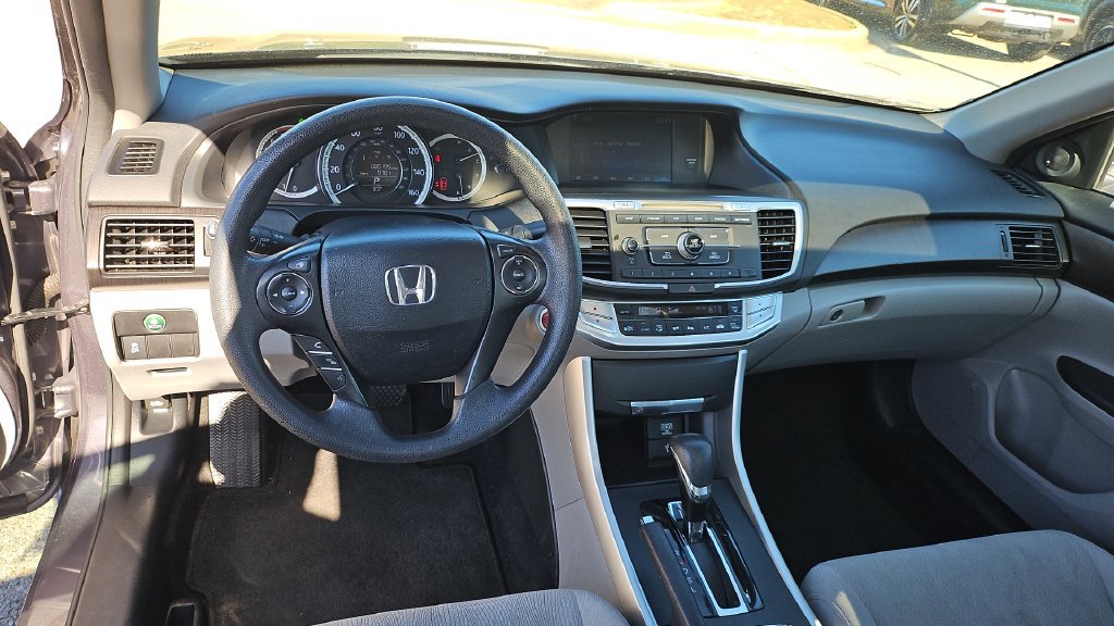 Used 2015 Honda Accord EX image 7
