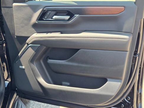 New 2026 GMC Yukon Denali w/ Advanced Technology Package AWD/4WD image 14