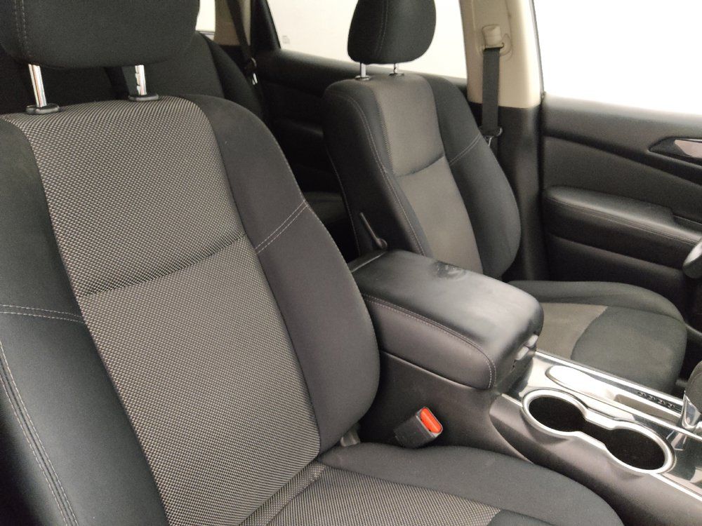 Used 2019 Nissan Pathfinder S FWD image 21