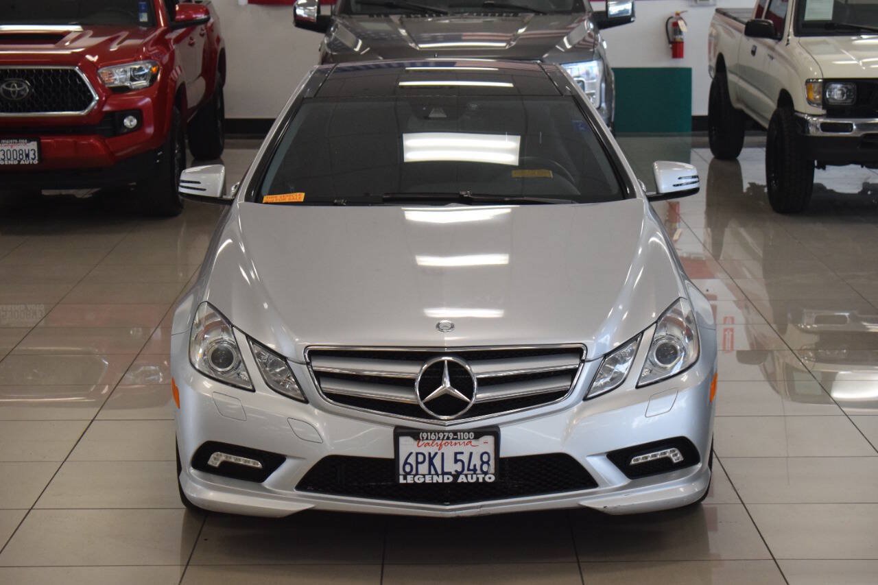Used 2011 Mercedes-Benz E 550 Coupe image 3
