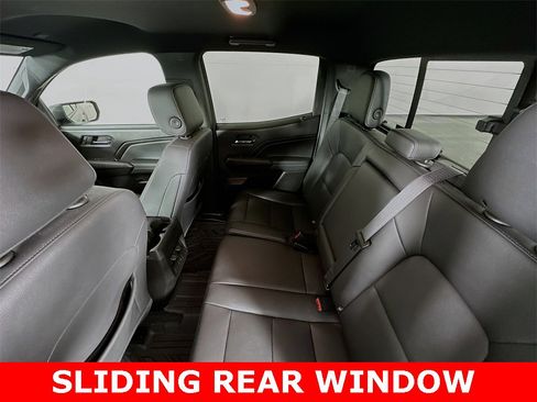 Used 2024 Chevrolet Colorado LT w/ LT Convenience Package III image 4