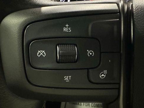 Used 2022 GMC Sierra 2500 AT4 image 20