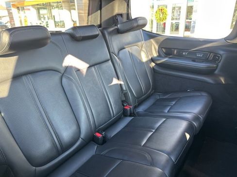 Used 2022 Jeep Grand Wagoneer Series I image 24