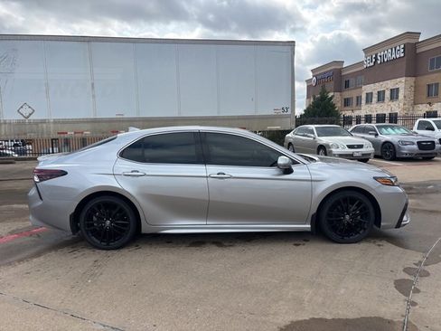 Used 2023 Toyota Camry XSE w/ Cold Weather Package image 4