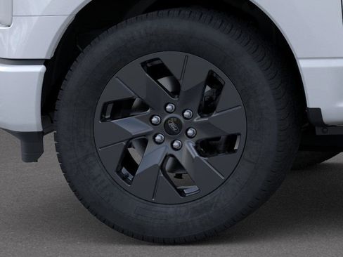 New 2025 Ford F150 Lightning Flash image 41