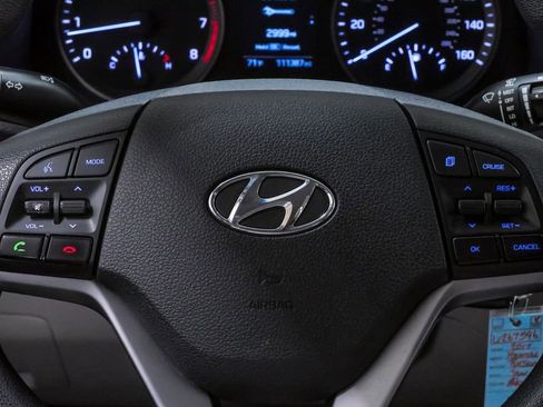 Used 2017 Hyundai Tucson SE image 20