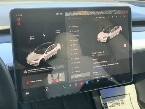 Used 2022 Tesla Model 3 Performance image 8