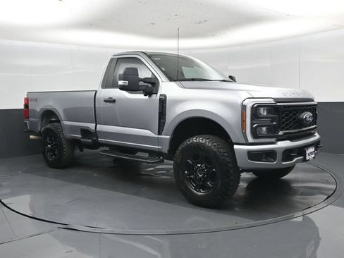 Used 2023 Ford F250 XL w/ STX Appearance Package AWD/4WD image 1