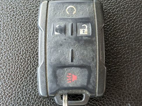 Used 2015 Chevrolet Colorado LT w/ Luxury Package image 27