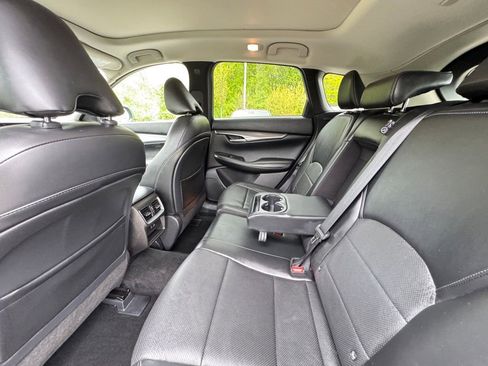 Used 2023 INFINITI QX50 Luxe AWD/4WD image 23
