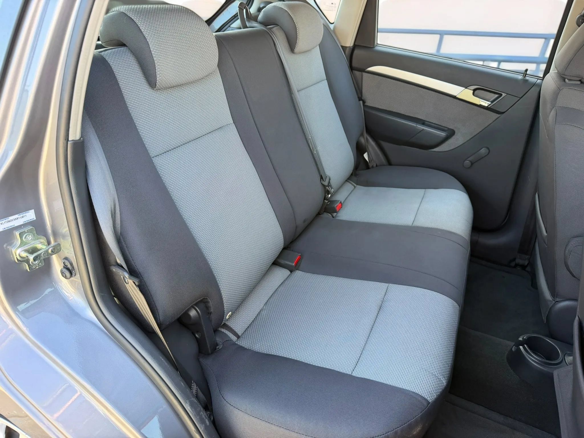 Used 2010 Chevrolet Aveo5 LT FWD image 18