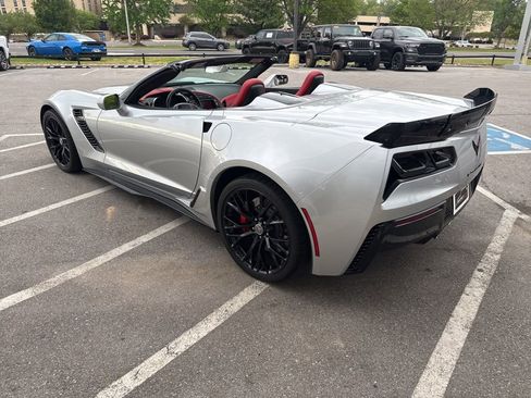 Used 2016 Chevrolet Corvette Z06 w/ 3LZ Preferred Equipment Group image 48