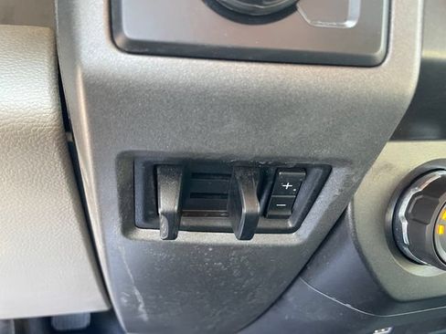 Used 2021 Ford F250 XL w/ Power Equipment Group AWD/4WD image 22