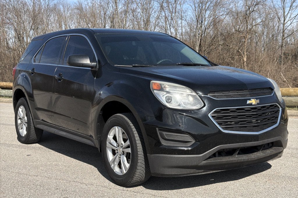 Used 2017 Chevrolet Equinox LS FWD image 27