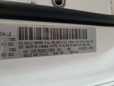 Used 2019 Jeep Cherokee Limited w/ Luxury Group image 33