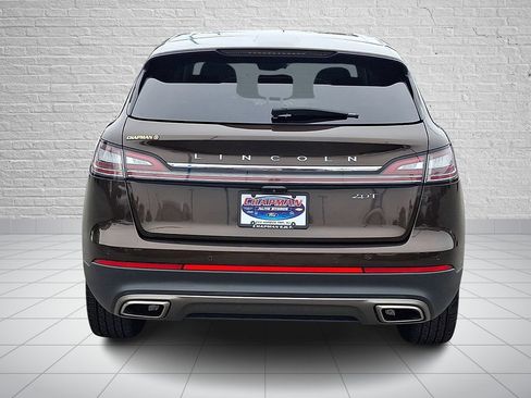 Used 2020 Lincoln Nautilus Reserve w/ Equipment Group 201A FWD image 6
