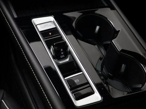 New 2026 Volkswagen Atlas SEL Premium R-Line image 11