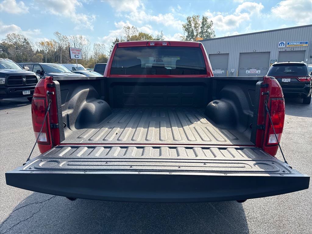 Used 2017 RAM 1500 Express AWD/4WD image 20