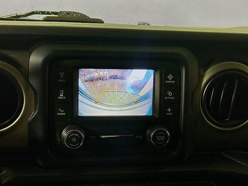 Used 2020 Jeep Wrangler Unlimited Sport S image 15