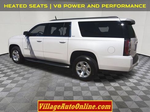 Used 2017 GMC Yukon XL SLT AWD/4WD image 2