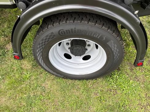 New 2026 Ford F550 4x4 Regular Cab Super Duty image 17