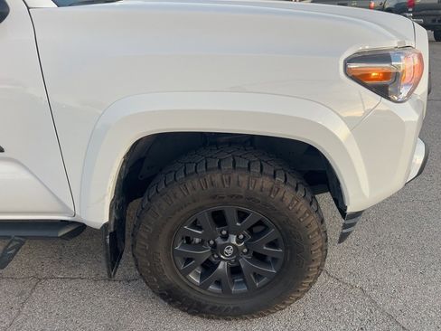 Used 2023 Toyota Tacoma SR5 image 17