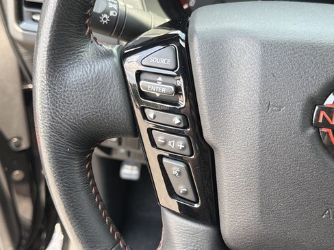 Used 2022 Nissan Frontier Pro-X w/ Technology Package RWD image 29