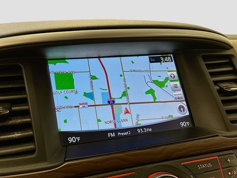 Used 2017 Nissan Pathfinder Platinum w/ Family Entertainment Package image 22