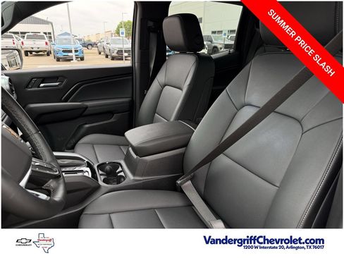 New 2026 Chevrolet Colorado LT w/ LT Convenience Package AWD/4WD image 21