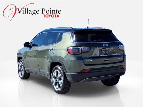 Used 2018 Jeep Compass Limited image 4