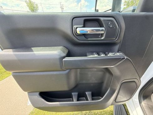 Used 2024 Chevrolet Silverado 2500 Custom w/ Custom Value Package AWD/4WD image 21