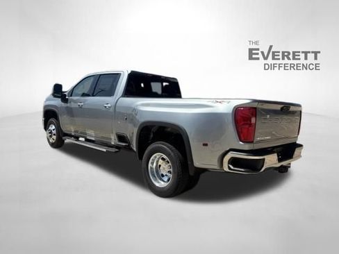 New 2026 Chevrolet Silverado 3500 LTZ w/ LTZ Convenience Package AWD/4WD image 5