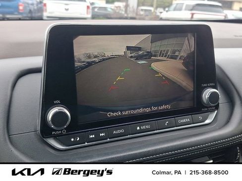 Used 2021 Nissan Rogue S image 18