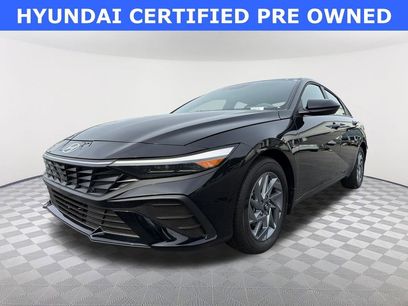 Used 2025 Hyundai Elantra Blue