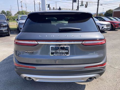 New 2025 Lincoln Corsair FWD w/ Rear Removable Package Tray image 6