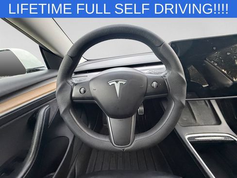 Used 2021 Tesla Model 3 Performance AWD/4WD image 10