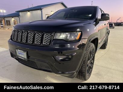 Used 2019 Jeep Grand Cherokee Altitude