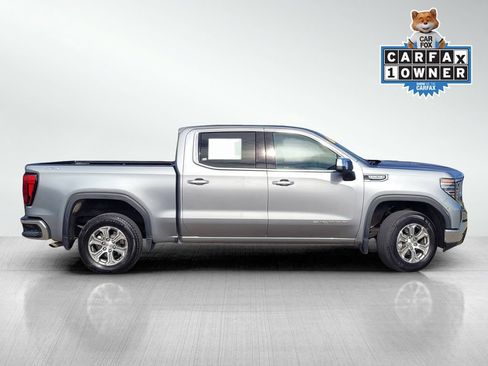Used 2025 GMC Sierra 1500 SLT AWD/4WD image 3