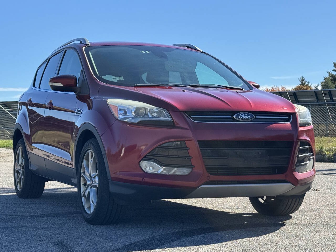 Used 2014 Ford Escape Titanium w/ Equipment Group 401A AWD/4WD image 7