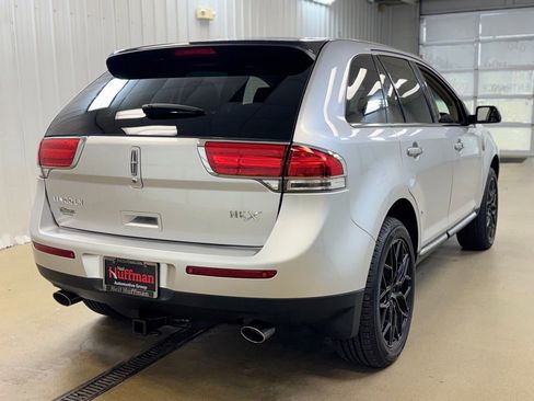 Used 2015 Lincoln MKX FWD w/ Equipment Group 102A image 5