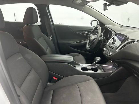 Used 2023 Chevrolet Malibu LT image 26