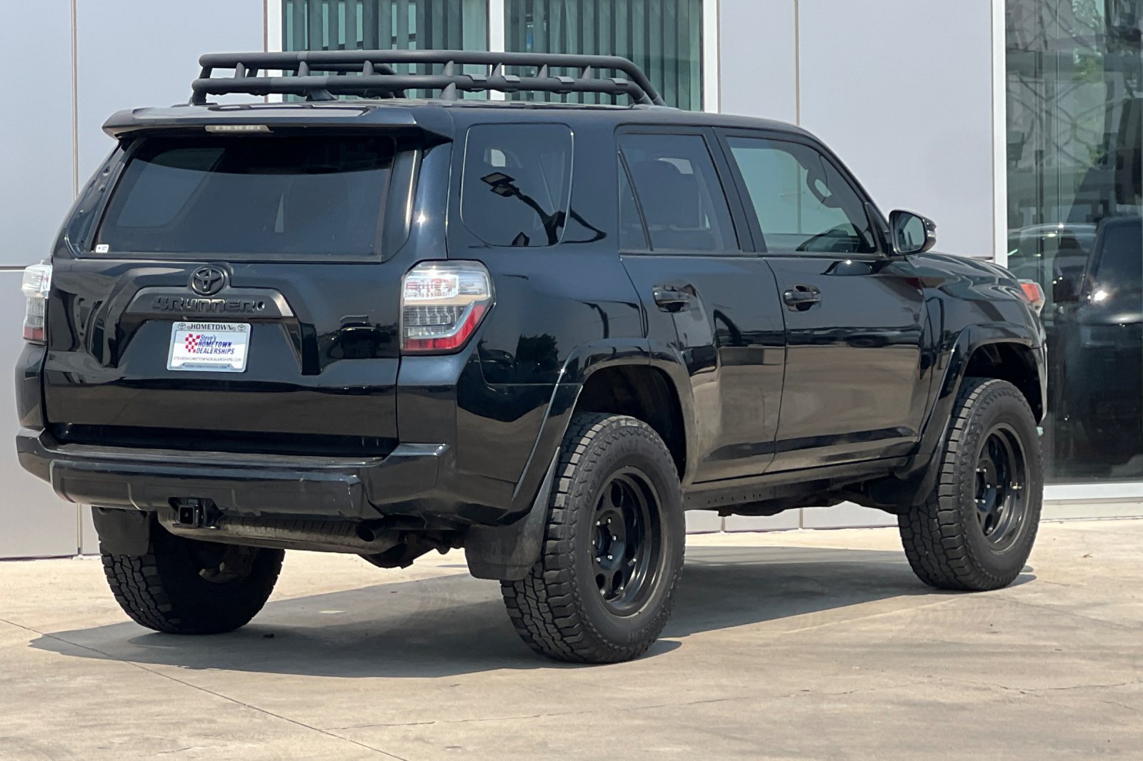 Used 2016 Toyota 4Runner Trail Premium AWD/4WD image 4