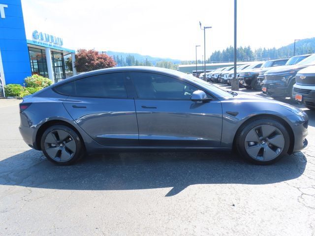 Used 2023 Tesla Model 3 Standard Range RWD image 9