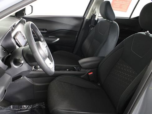 Certified 2024 Nissan Kicks SV image 19