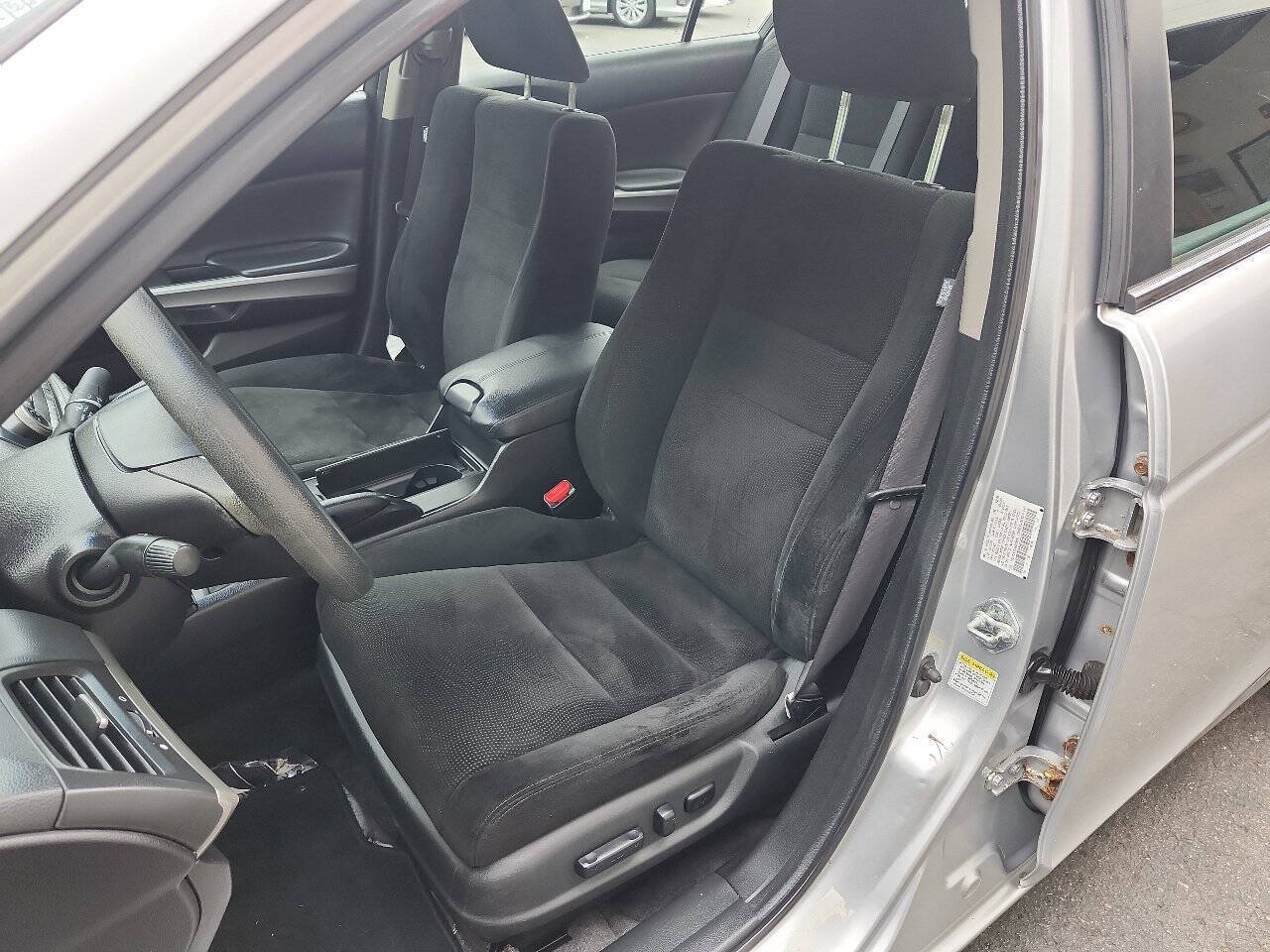 Used 2009 Honda Accord EX image 14